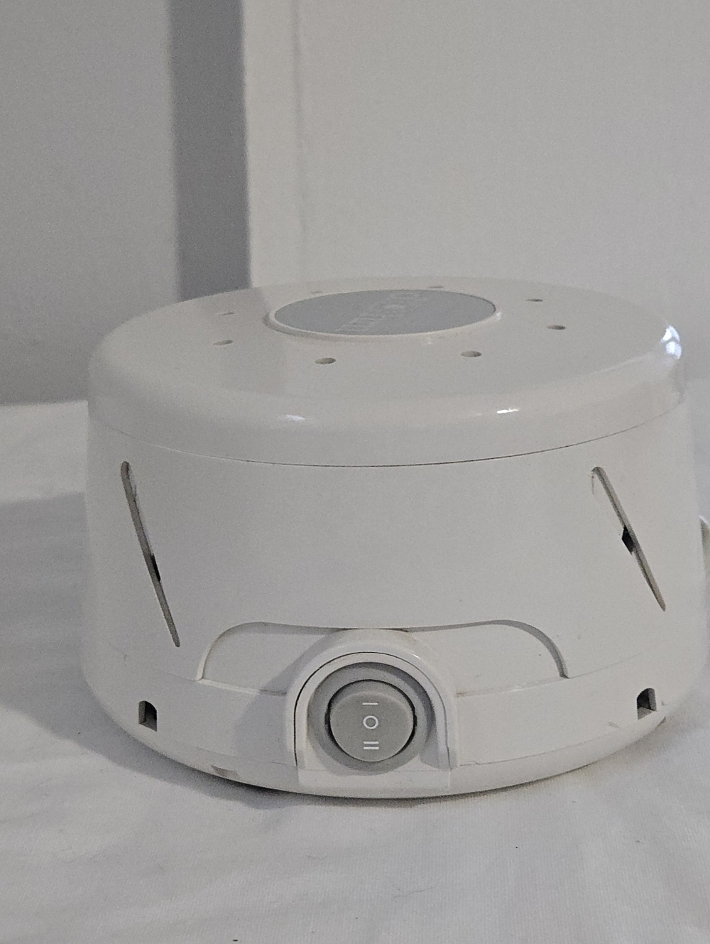 Yogasleep Dohm Classic White Noise Machine White Original Fan Sound Therapy